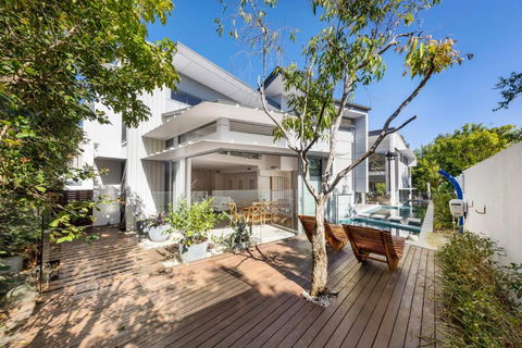 Ultimate Light & Space Noosa Heads - Accommodation Newcastle 5