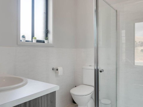 Lot 25 At Links - Accommodation Newcastle 5
