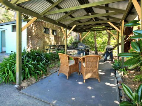 Cottage 5 Hyams Beach Seaside Cottages - Accommodation Newcastle 3
