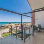 Surf & Sun In Silver Sands - Accommodation Newcastle 0