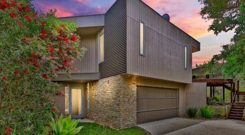 SURF Side SECRET INVERLOCH - Accommodation Newcastle 0