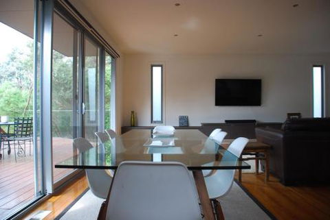 SURF Side SECRET INVERLOCH - Accommodation Newcastle 5