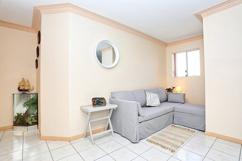 Enjoy Sunsets & Waterviews From Your Private Balcony - Accommodation Newcastle 0