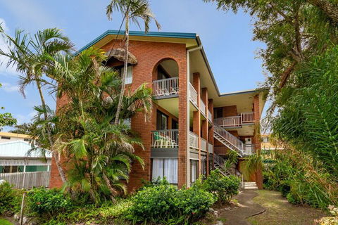 Air Conditioned Unit Stones Throw To The Waterfront - Accommodation Newcastle 1