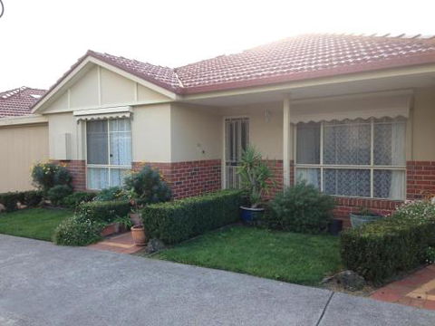 Paradise At The Beach Rosebud - Accommodation Newcastle 0