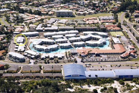 Pacific Blue 505-265 Sandy Point Road - Accommodation Newcastle 0