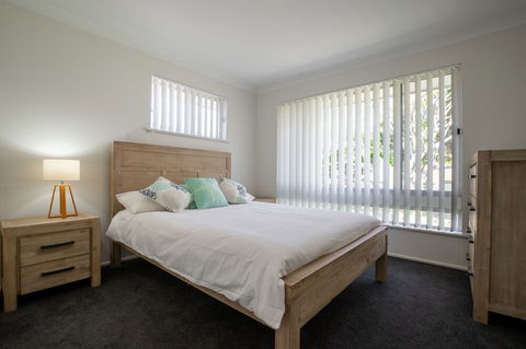 Underwood Road 62 - Accommodation Newcastle 2