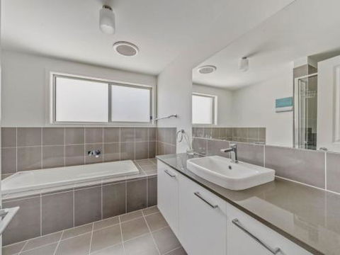 SEA MIST Gerringong 4pm Check Out Sundays - Accommodation Newcastle 5