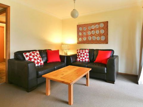 Take Time At Hyams Beach 4pm Check Out Sundays - Accommodation Newcastle 6