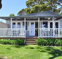 The Waterfront House 4pm Check Out Sundays - Accommodation Newcastle