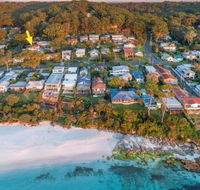 Sandals at the Bay Downstairs 4pm Check Out Sundays - Accommodation Newcastle