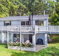 Treetops in Vincentia 4pm Check Out Sundays - Accommodation Newcastle