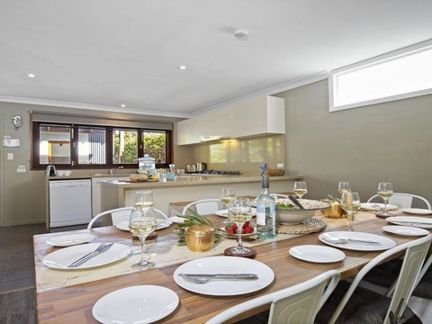 The Dunes - Accommodation Newcastle 1