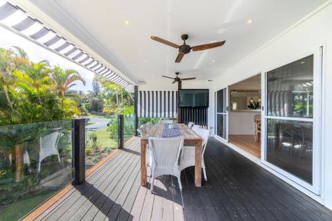 Beaches - Accommodation Newcastle 3