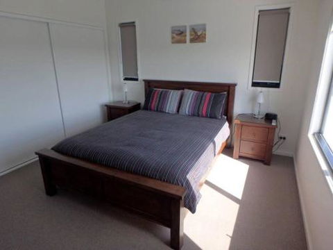 37 Oceanview Parade Sandy Point - Accommodation Newcastle 1