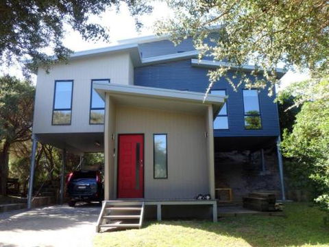 37 Oceanview Parade Sandy Point - Accommodation Newcastle 6