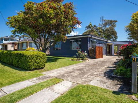 SPINDRIFT Kiama & Surrounds 4pm Check Out Sundays - Accommodation Newcastle 2