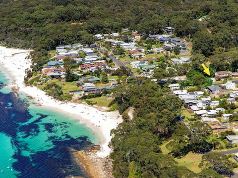 MOBYS At HYAMS Hyams Beach 4pm Check Out Sundays - Accommodation Newcastle 3