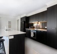 Ningadhun 50 The Drive Yamba - Accommodation Newcastle