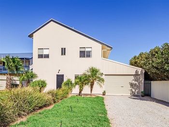 Blackfellows Creek SA Accommodation Newcastle