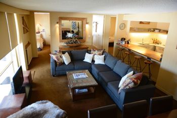 Twin Towers 302A - Accommodation Newcastle 0