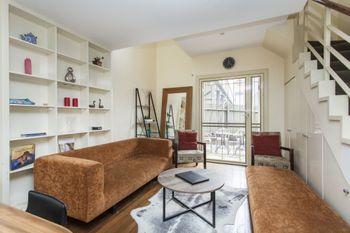 Sydney Harbor Town Houses Carahers Ln - Accommodation Newcastle 1