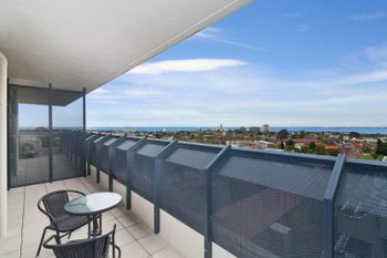 Location Views & Style - Accommodation Newcastle 3