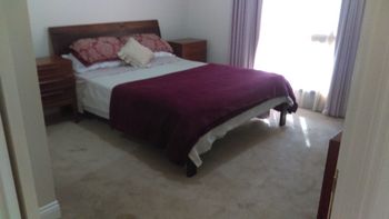 Deloraine Comfort - Accommodation Newcastle 5