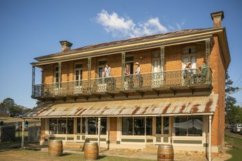 Hill End Historic Cottages - Accommodation Newcastle 0