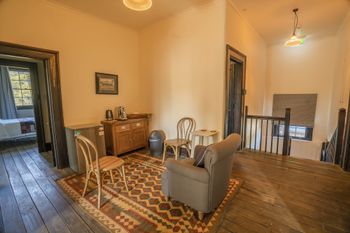 Hill End Historic Cottages - Accommodation Newcastle 2