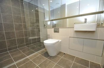 Sydney CBD 202 Bat Furnished Apartment - Accommodation Newcastle 3