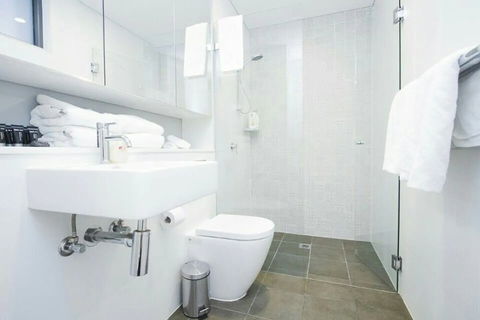 B03-darling Harbour 1 BDR APT - Accommodation Newcastle 3