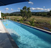 SoCal Swim Out 2 Bedroom Apartment - Accommodation Newcastle