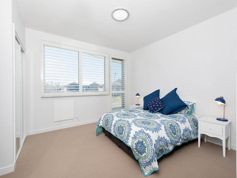 Ocean Views 41A Ocean Avenue - Accommodation Newcastle 2