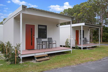 Beaches Of Byron - Accommodation Newcastle 1