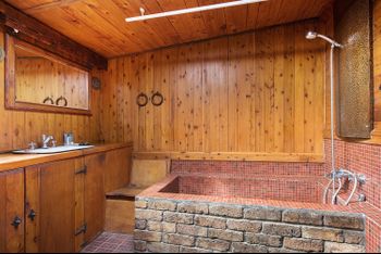 Clovelly Beach Cottage H372 - Accommodation Newcastle 6