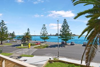 Parklea 5 - Accommodation Newcastle 3