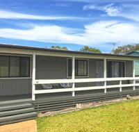 The Relax Shack at Culburra Beach sleeps 7 - Accommodation Newcastle