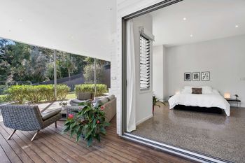 Paperbark - Accommodation Newcastle 4