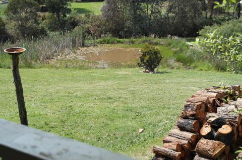 Creswick Cabin Retreat - Accommodation Newcastle 3