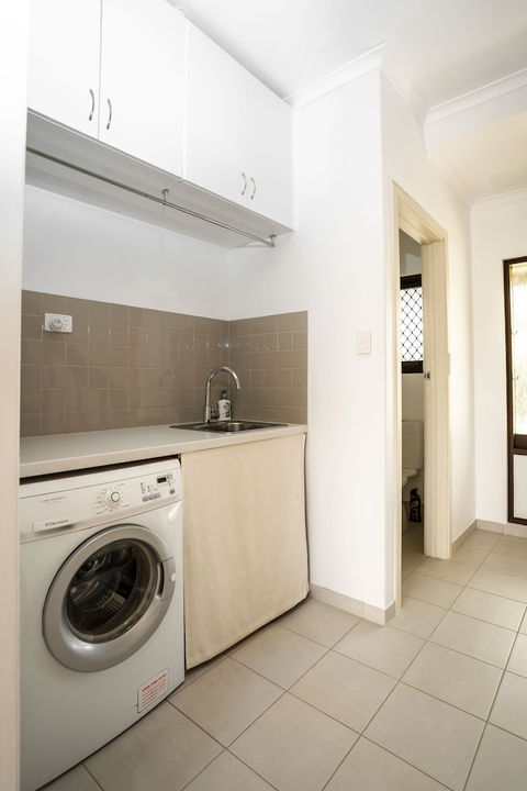 View One Three - Accommodation Newcastle 4