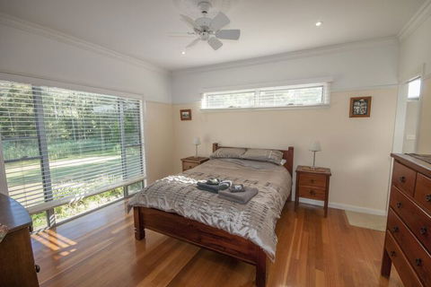 Crescent Head Farm - Accommodation Newcastle 2