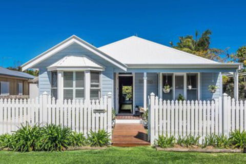 A PERFECT STAY - Stanhope Byron - Accommodation Newcastle 0