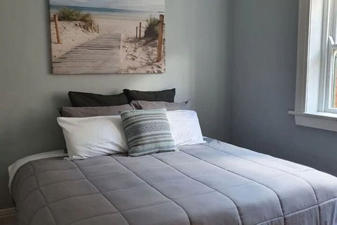 Incredible Location 2 Bedroom Bondi Beach Apartment - Accommodation Newcastle 7