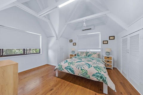 Coastal Cottage - Cannonvale - Accommodation Newcastle 4