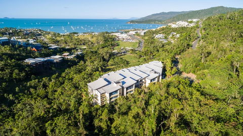 Azure Sea Whitsunday Resort - Accommodation Newcastle 0