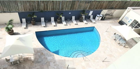 Sea Breeze Luxury Holiday Apartment Accommodation - Accommodation Newcastle 2