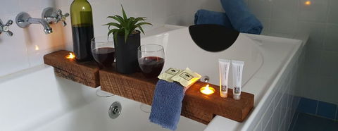 Dunes - Elegant Beach Villa With Huge Swim Spa - Accommodation Newcastle 6