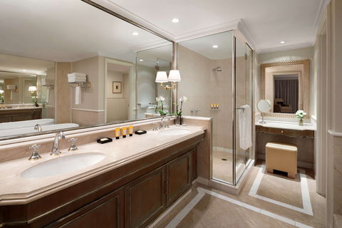 Shangri-La Hotel, Sydney - Accommodation Newcastle 5