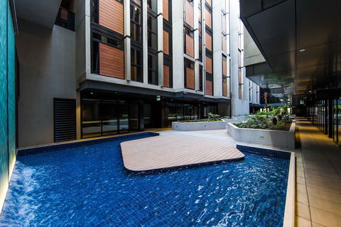 MidNight Apartment - Accommodation Newcastle 0